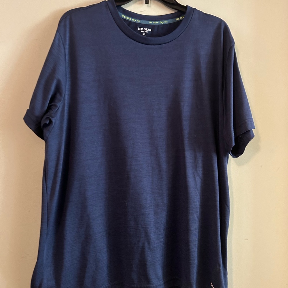 Tek Gear Men's Dark Blue Short Sleeve Tee